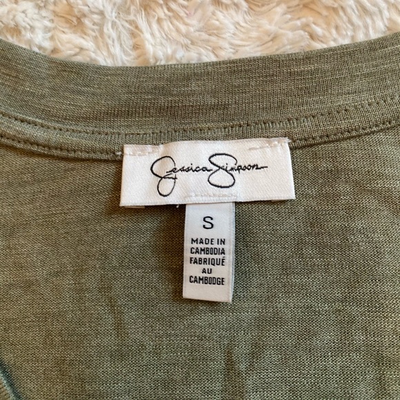 NWOT Jessica Simpson knitted super short sleeve T shirt blouse - Picture 2 of 2
